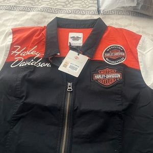 Ladies Harley Davidson shirt